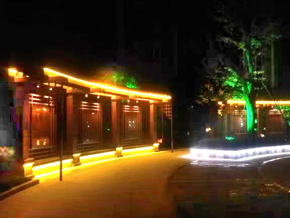 http://www.avondaleplayhouse.com/wp-content/uploads/2024/03/2023010511285689962-1000x750.jpg